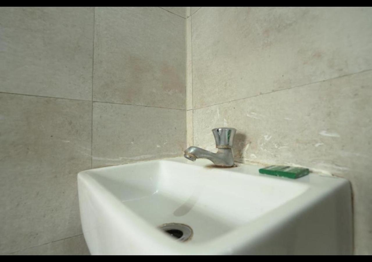Hotel Sai Ganesh Lodging & Boarding By Wb Inn Titwala Экстерьер фото